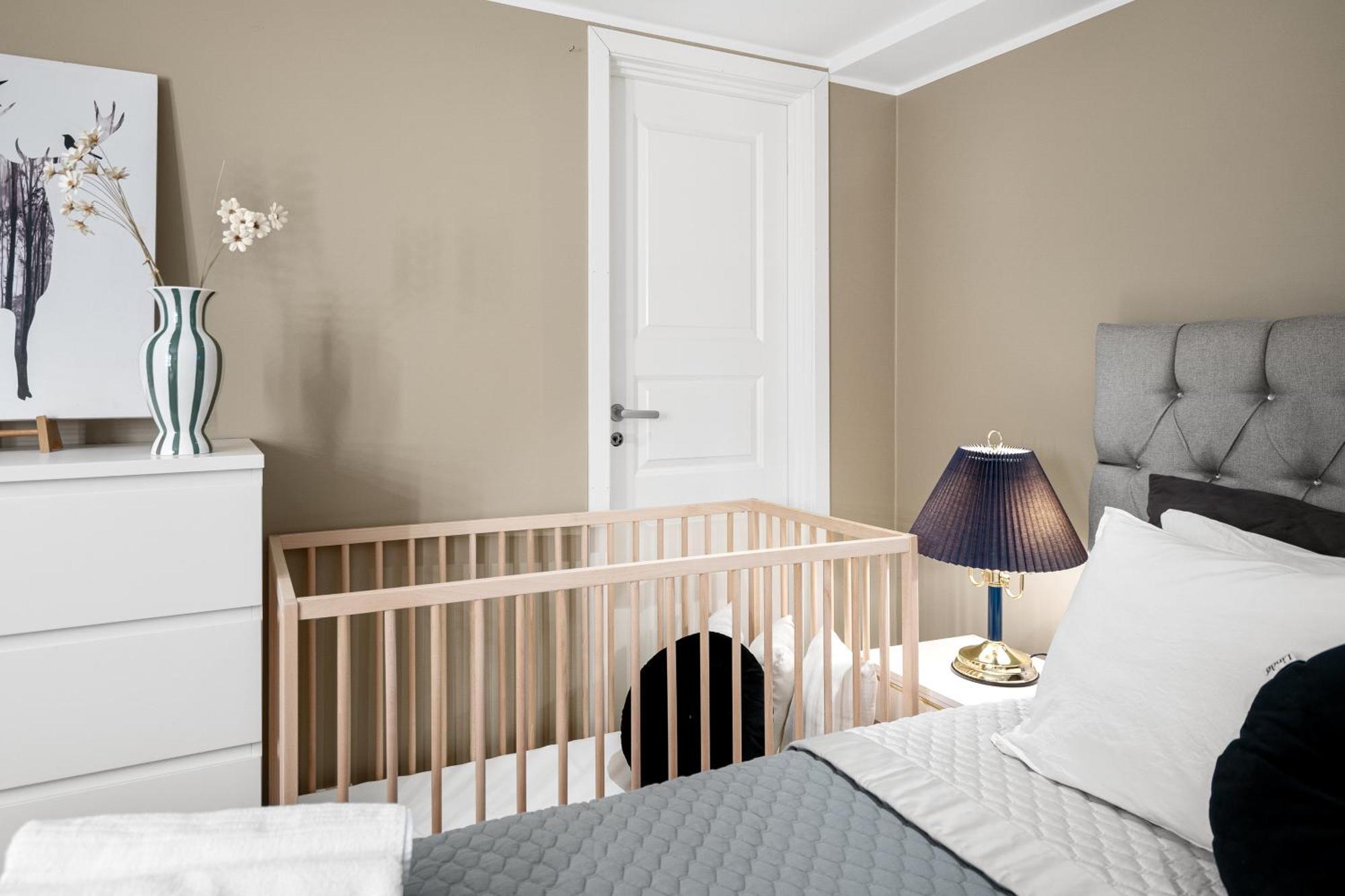 Solsiden Modern Stay: King Beds, Private Entry Trondheim Exterior photo